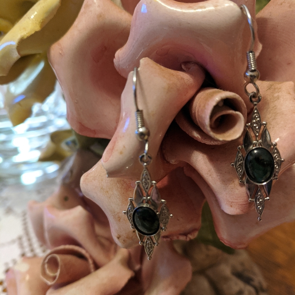 Women's silver tone dangle pierced blue stone earrings